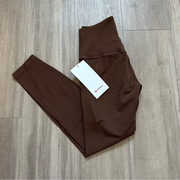 Lululemon Align HR Tight 25” *Pockets - Java